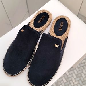Size 8, Michael Kors, Hastings Slide Suede. Rich dark Navy.